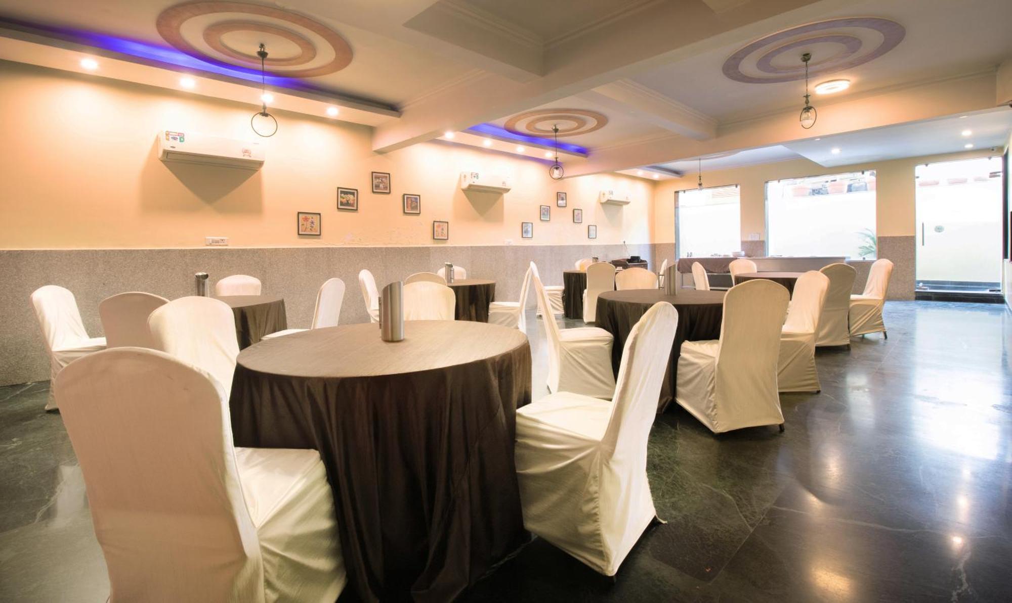 Treebo The Anchorage Malviya Nagar Hotell Jaipur Eksteriør bilde