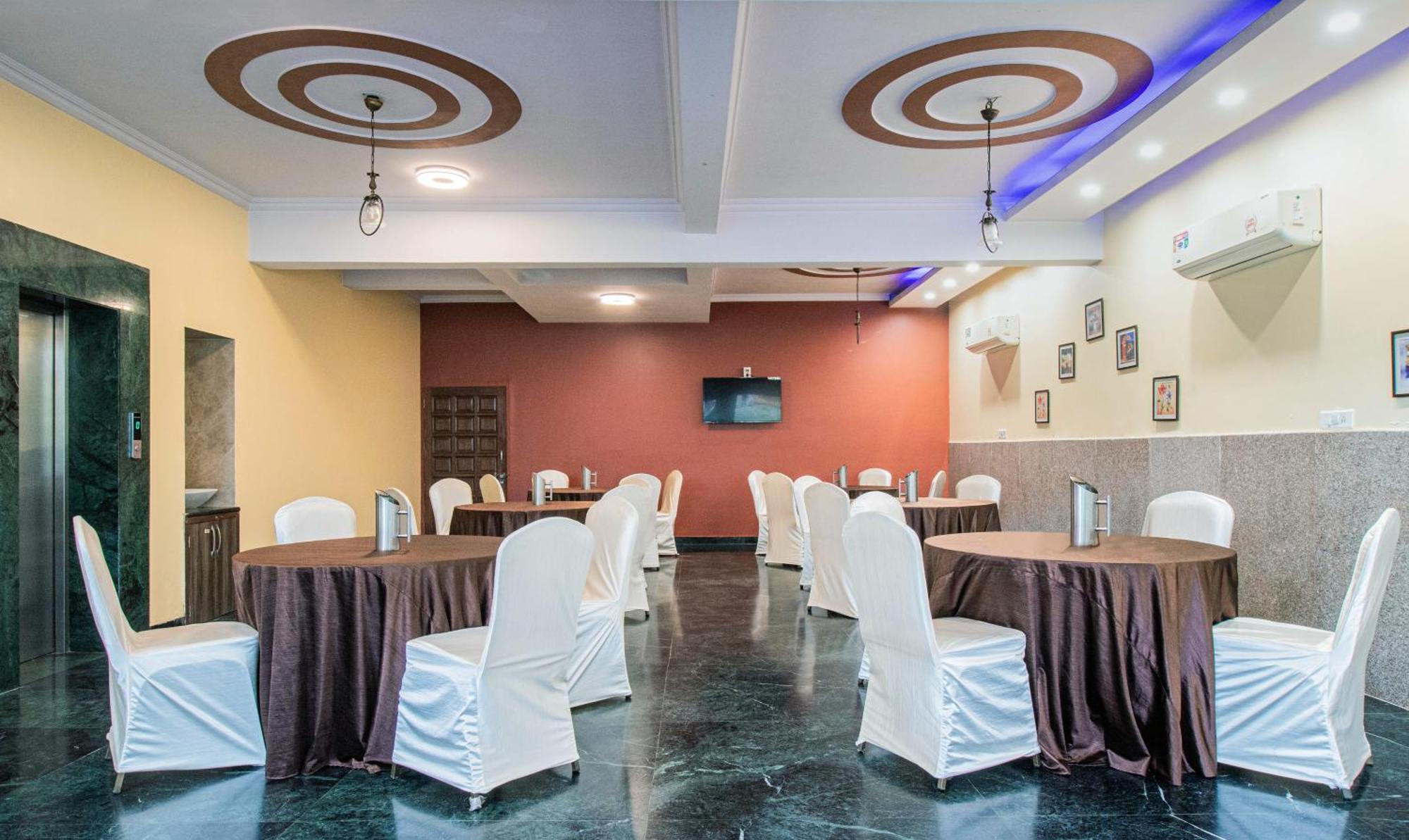 Treebo The Anchorage Malviya Nagar Hotell Jaipur Eksteriør bilde